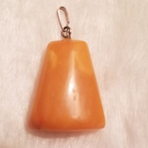 Vintage Butterscotch Egg Yolk Amber Pendant Necklace